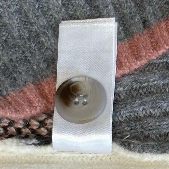 Rachel Zoe Argyle Cardigan Sweater Women's S | Cream & Gray | V-Neck | EUC - Picture 6 of 11